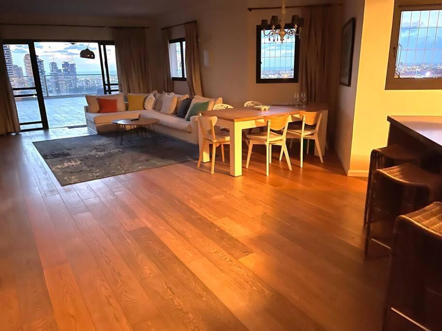 Beautiful Penthouse W/Amazing View, Prime Location Ramat Gan Exterior foto