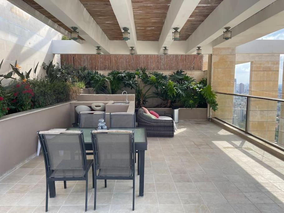 Beautiful Penthouse W/Amazing View, Prime Location Ramat Gan Exterior foto
